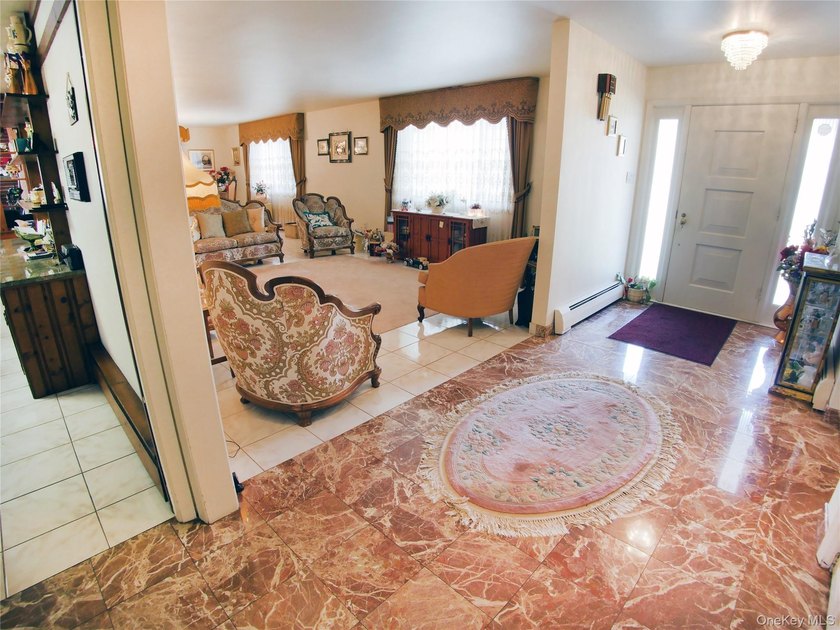 Take this Amazing opportunity to live in a private neighborhood - photo 5