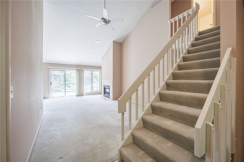 RARE END-UNIT opportunity in the sought-after Allen's Creek - photo 30