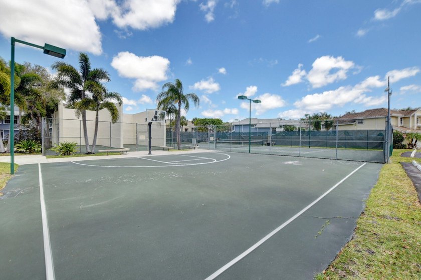 2-bedroom, 2-bathroom townhome is located in the highly - photo 30