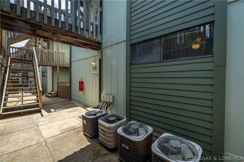 Lake life is easy at Southwood Shores! This 2 bedroom, 2 - photo 35