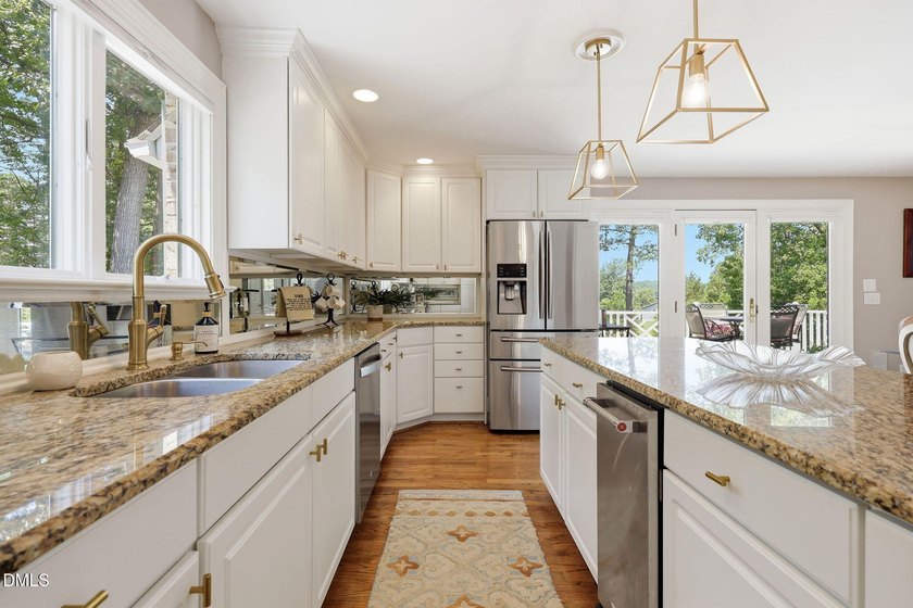 The perfect Lake Home for Entertaining guests of all ages - photo 41