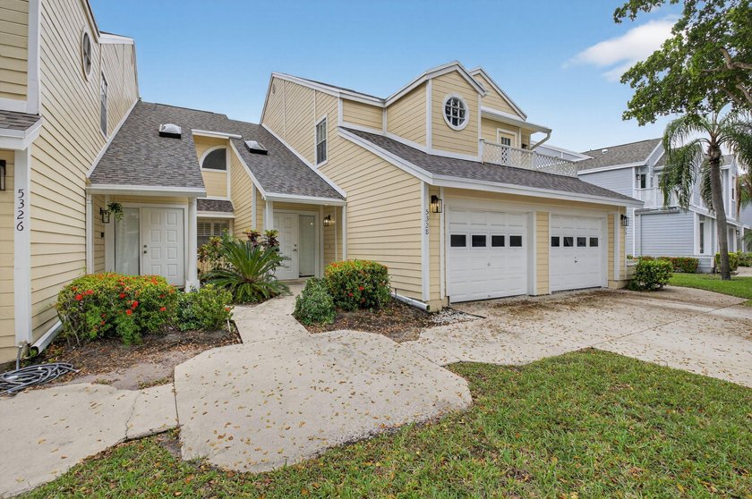 2-bedroom, 2-bathroom townhome is located in the highly - photo 43