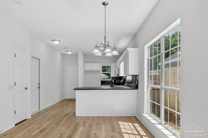 UPDATED 3 bedroom/2 bath home with nearly 1,350 square feet, and - photo 9