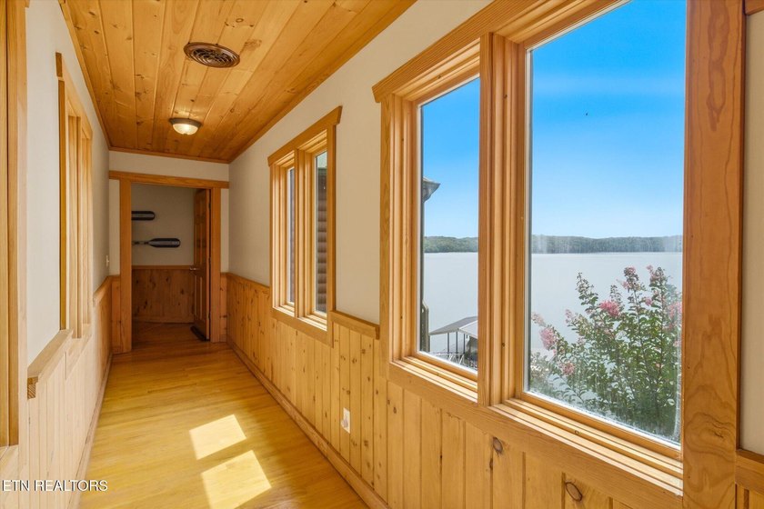 Stunning log home on the main channel of Douglas Lake! This - photo 36