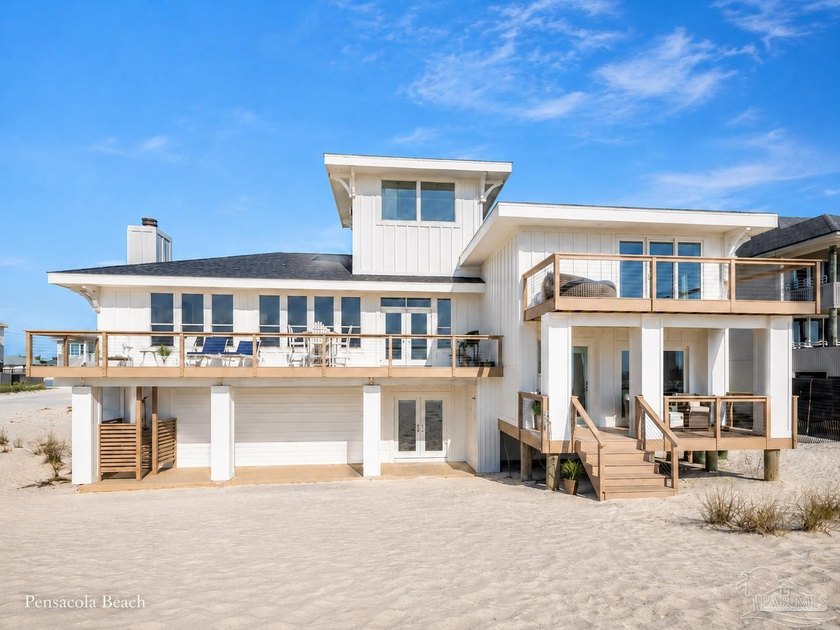 Sand and Light Beach House - Set directly on the sugar-white - photo 2