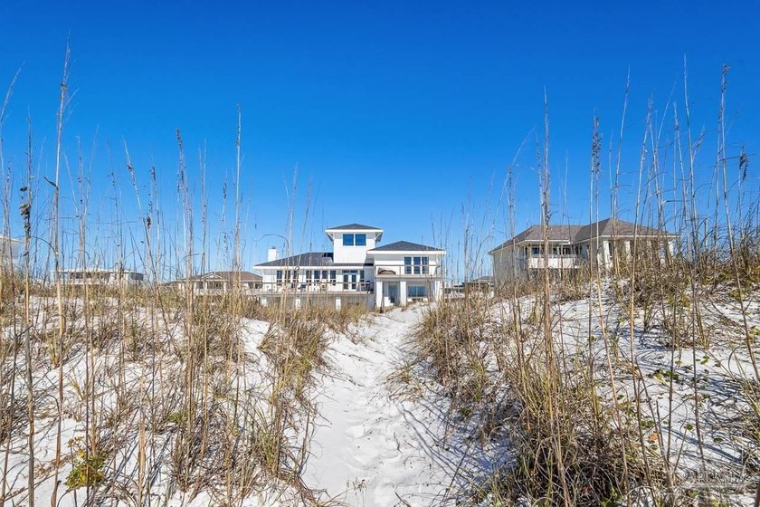 Sand and Light Beach House - Set directly on the sugar-white - photo 5