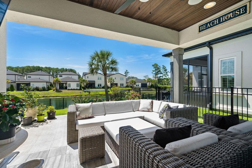 Luxury Smart Home Less Than a Mile from the Beach | Gated - photo 22
