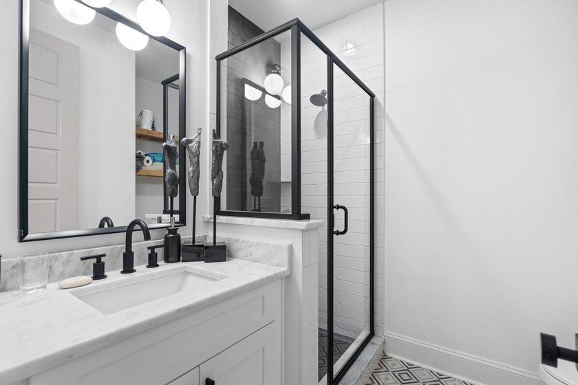 Luxury Smart Home Less Than a Mile from the Beach | Gated - photo 40
