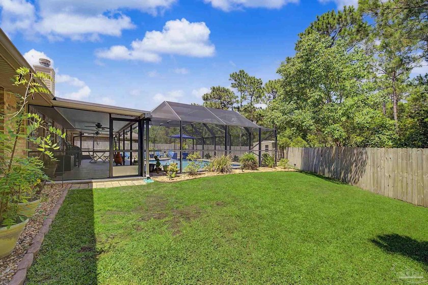 Located in the highly desirable Summerset Estates community of - photo 5