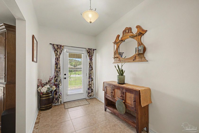 Located in the highly desirable Summerset Estates community of - photo 7