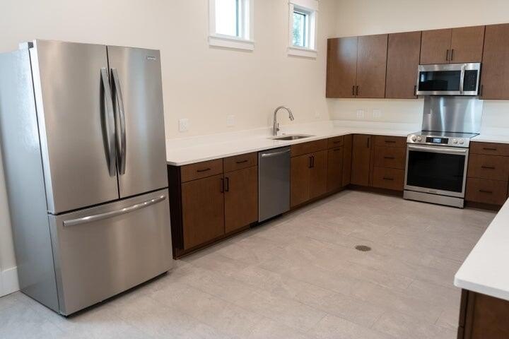 Estimated Completion May 2026. Builder offering $20,000 - photo 6