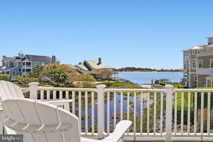 Experience coastal luxury at its finest in this exceptional - photo 11