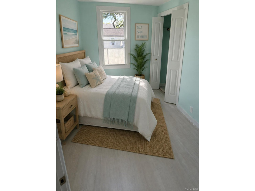 Completely newly renovated two bedroom, one bath Ranch with open - photo 20