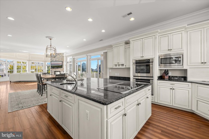 Experience coastal luxury at its finest in this exceptional - photo 21