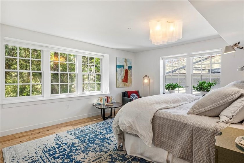 Tucked away in Newport's sought-after Historic Hill neighborhood - photo 20