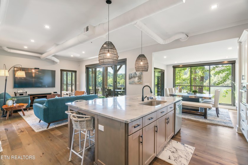 Welcome to your own private waterfront retreat! Built in 2022 - photo 13