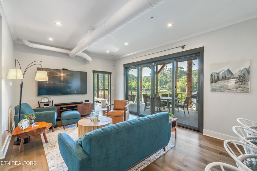 Welcome to your own private waterfront retreat! Built in 2022 - photo 14