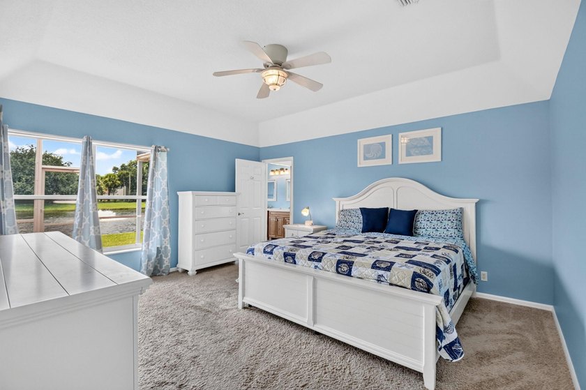 WOW - Awesome Lakefront home, turnkey and ready for new owners - photo 24