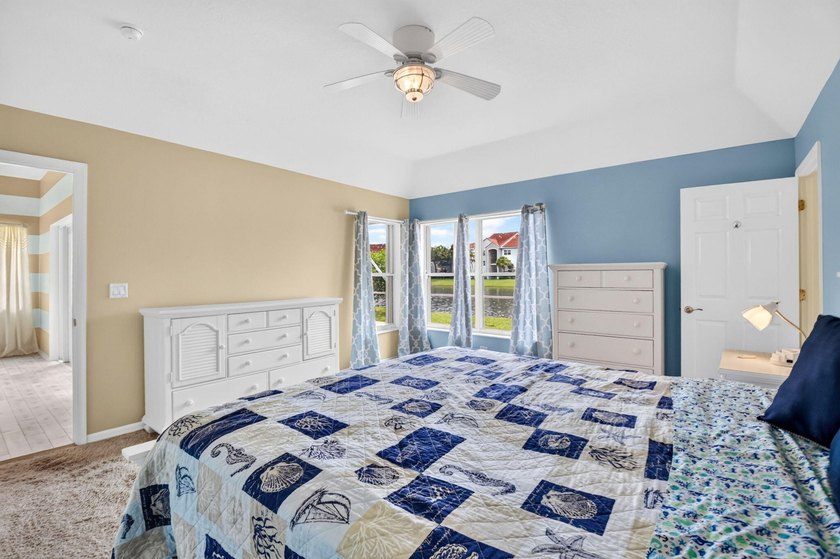 WOW - Awesome Lakefront home, turnkey and ready for new owners - photo 25