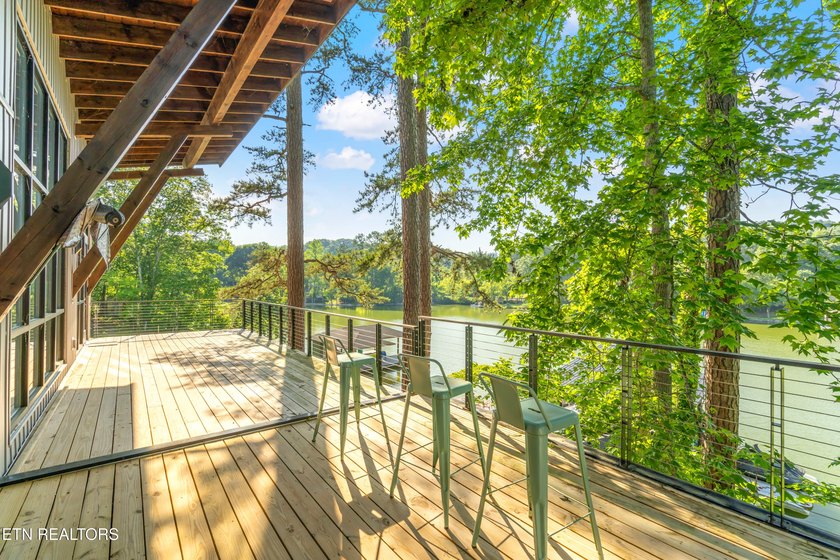 Welcome to your own private waterfront retreat! Built in 2022 - photo 36