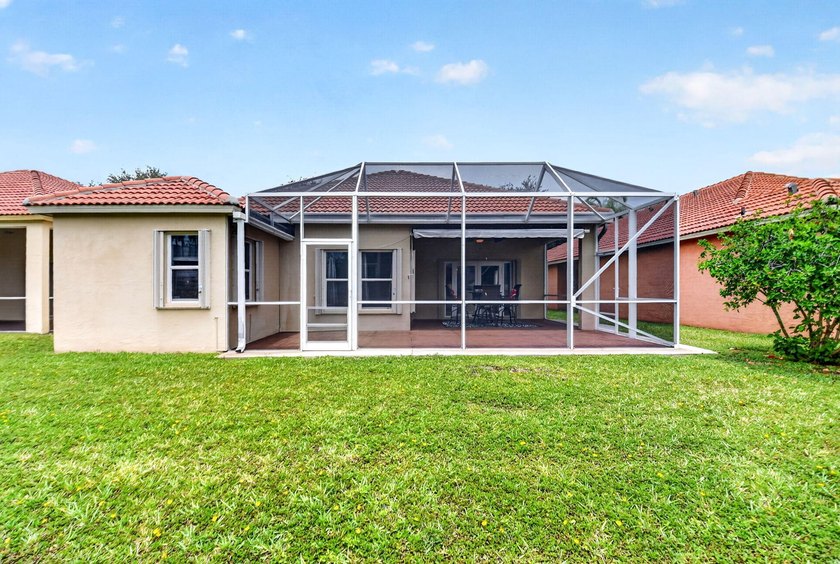 WOW - Awesome Lakefront home, turnkey and ready for new owners - photo 49