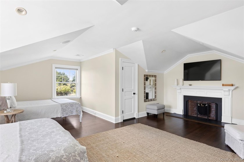 Beyond a gated approach and long gravel drive, 672 Halsey Lane - photo 45