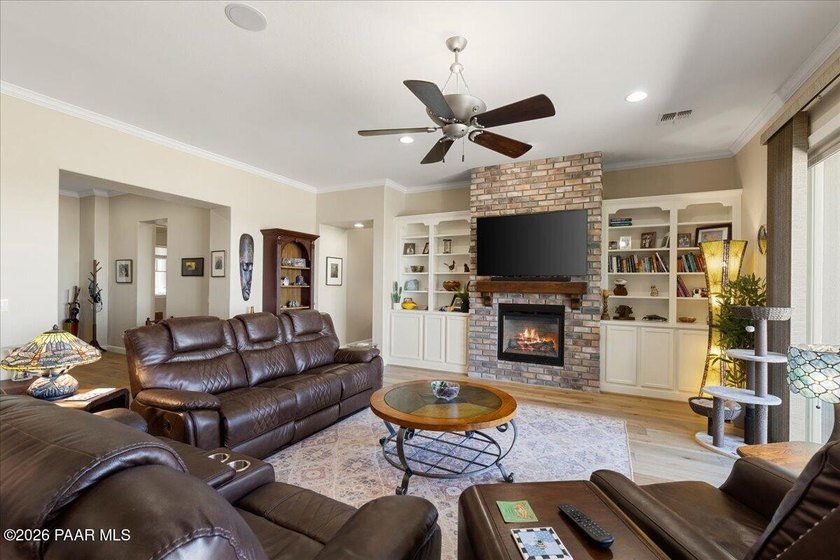 **Exceptional Golf Course &amp; Mountain Views in Prestigious - photo 7