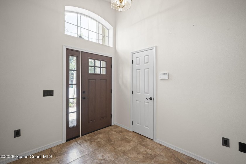 Pool Home + Cul-de-Sac + Oversized Lot! Welcome to this well - photo 8