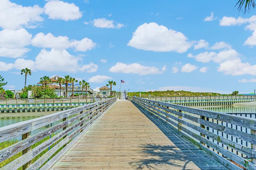 Welcome to Tower South, where panoramic ocean views, abundant - photo 47