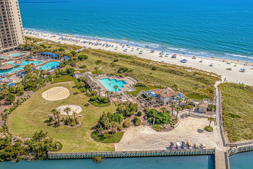 Welcome to Tower South, where panoramic ocean views, abundant - photo 48
