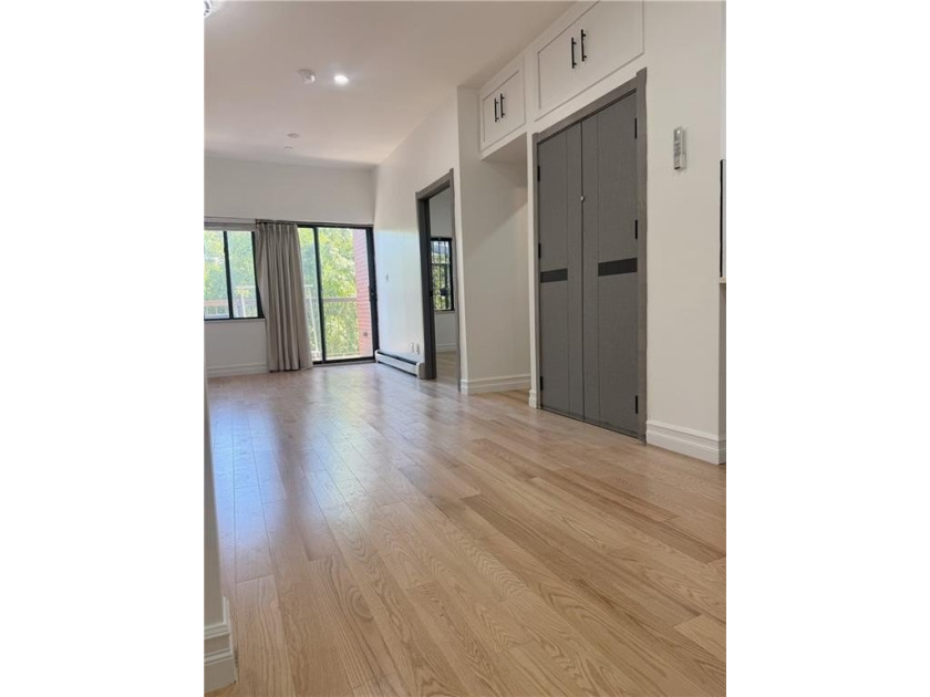 A Spacious 2 Bedrooms 1 Bathroom In Sunset Park Brooklyn. It Was - photo 16
