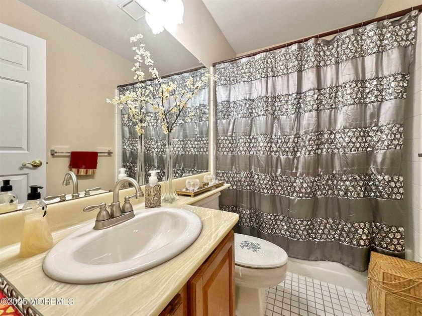 Welcome to 1057A Buckingham Drive, a beautifully maintained 2 BD - photo 22