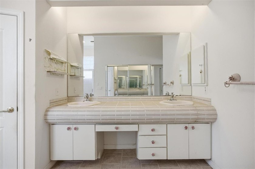 Spacious custom pool home situated on an oversized lot in the - photo 35