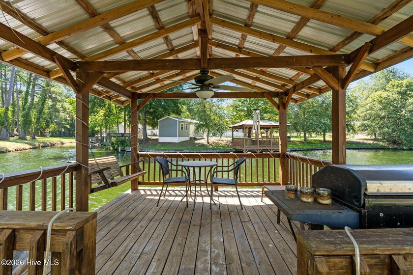 Enjoy coastal living just minutes from the sandy shores of - photo 36