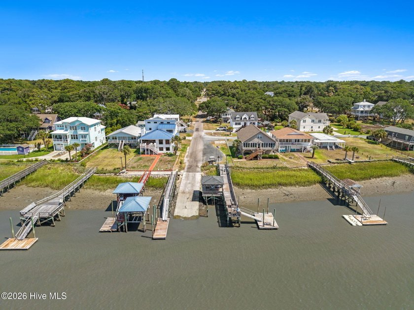 Enjoy coastal living just minutes from the sandy shores of - photo 44
