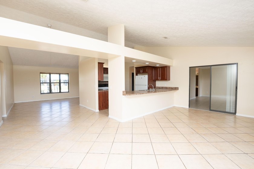 Move-in ready 3-bedroom, 2-bathroom home offering comfort - photo 12