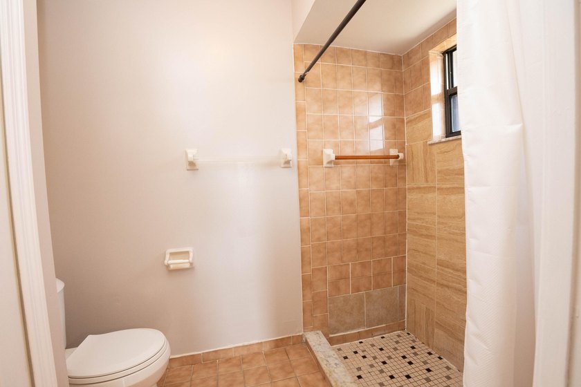 Move-in ready 3-bedroom, 2-bathroom home offering comfort - photo 19