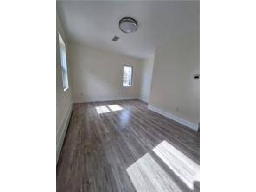Remarks: Primary Sheepshead Bay location near canal with - photo 5