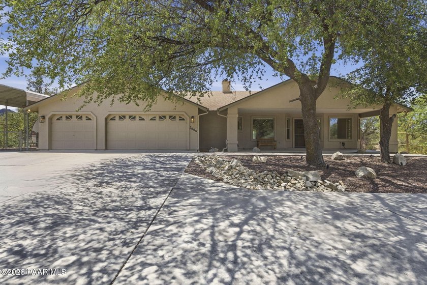 Nestled in the highly desirable Granite Oaks area of Prescott - photo 2