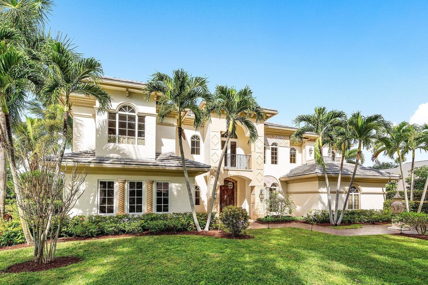 A Magnificent Estate nestled in the prestigious gated community - photo 18