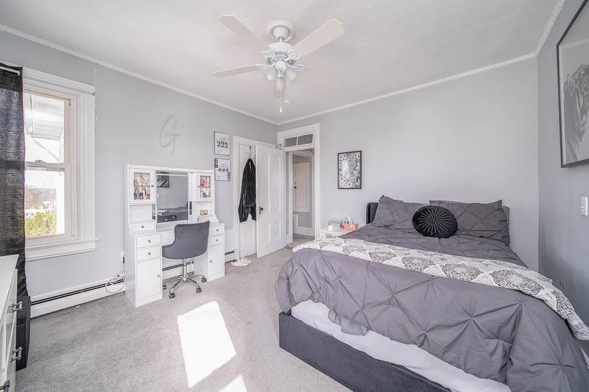Exceptional mixed-use opportunity at 2919 Pawtucket Ave! Ideal - photo 36