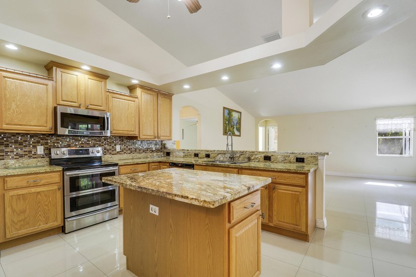 Motivated Sellers have priced their home below market value! - photo 14