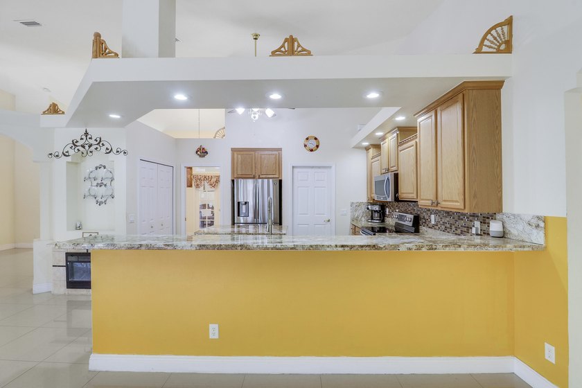 Motivated Sellers have priced their home below market value! - photo 19