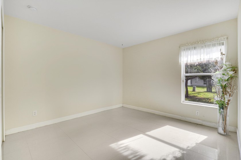 Motivated Sellers have priced their home below market value! - photo 24