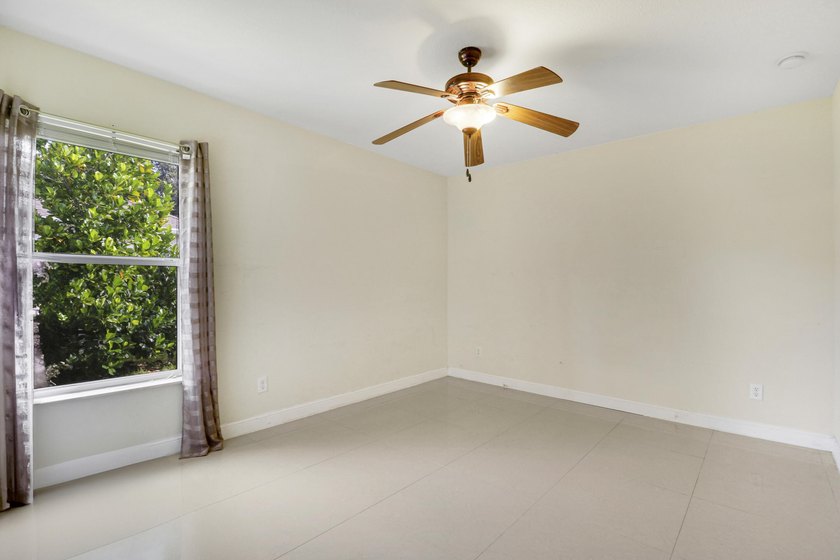 Motivated Sellers have priced their home below market value! - photo 25