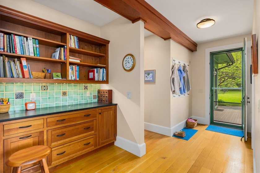 Privacy, craftsmanship, and endless possibilities converge on - photo 44