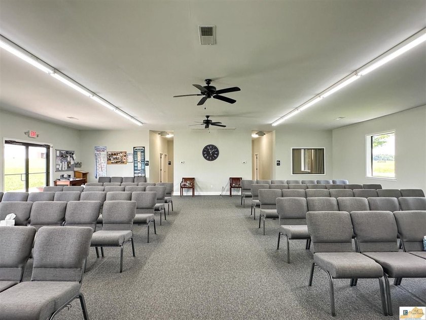 Excellent commercial opportunity just 6 miles from Columbia! - photo 14