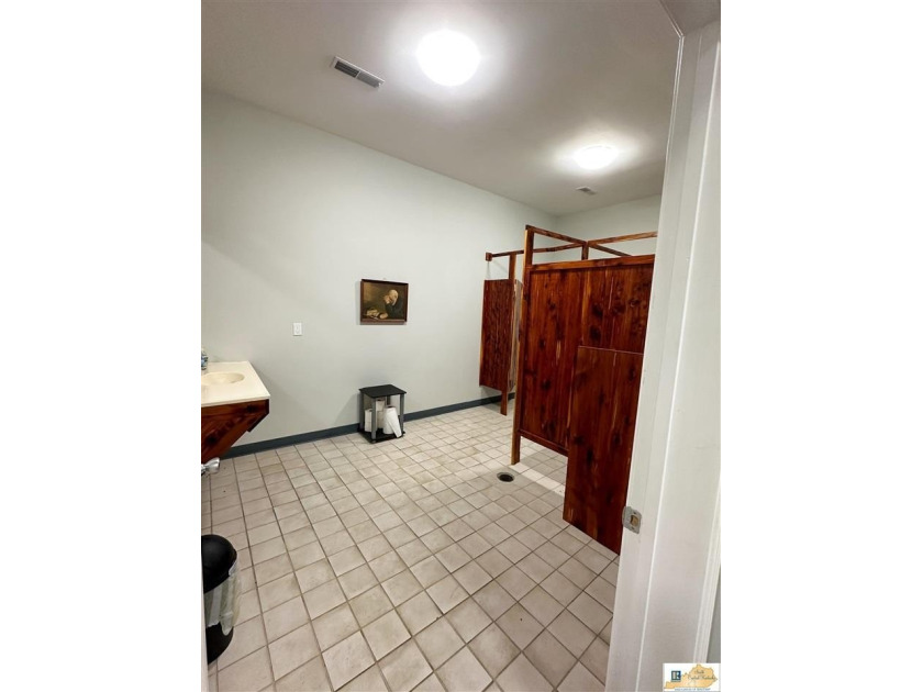 Excellent commercial opportunity just 6 miles from Columbia! - photo 26