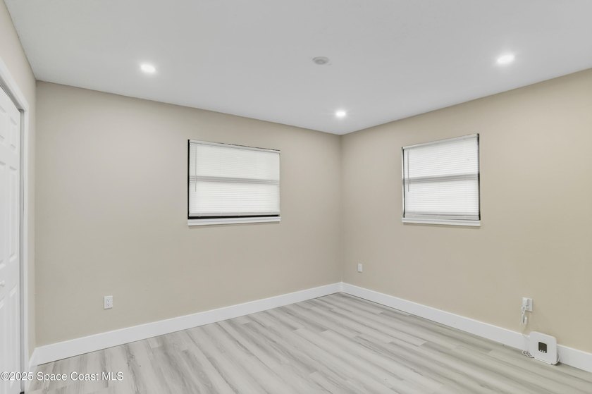 Welcome to this beautifully remodeled 4-bed, 2-bath home that - photo 13