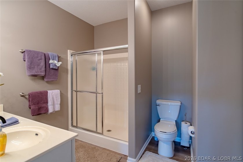 This top-floor Lazy Days condo shows like brand new and is being - photo 24